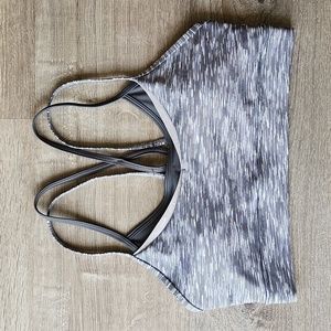 Zyia Active Sage Luxe Strappy Bra Size M